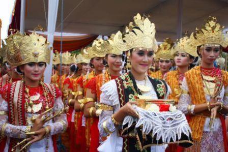 Mengenal Suku Bangsa Lampung Suku Dunia