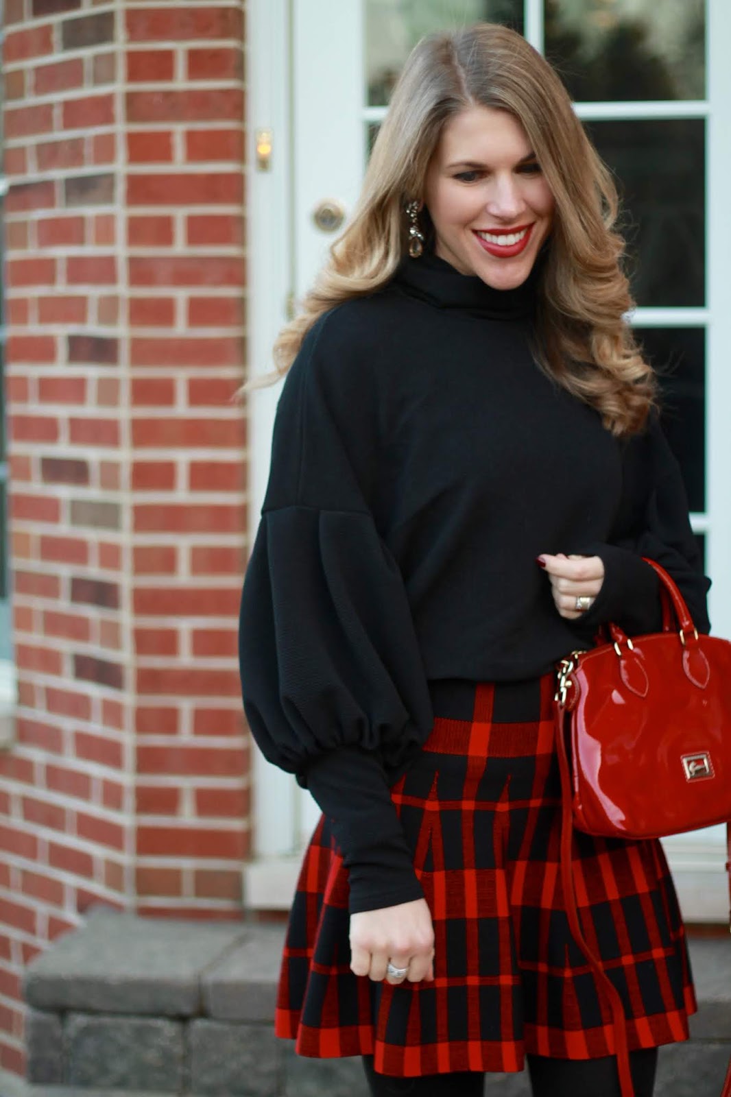 red top christmas outfit