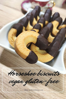 horseshoe biscuits