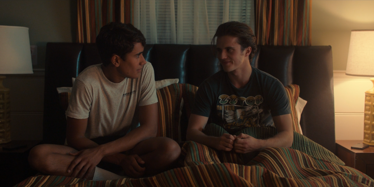 George Sear & Mason Gooding on Love, Victor (2020) .