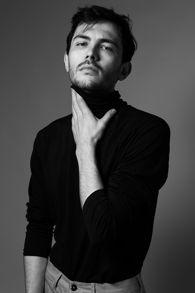 Rosenfeld and the blues rock noir tingle of "I Don't Need Your Name