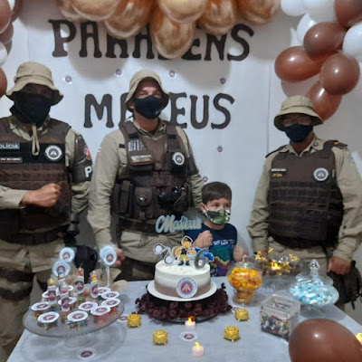 Menino de 6 anos que sonha em ser policial celebra aniversário com militares em Seabra