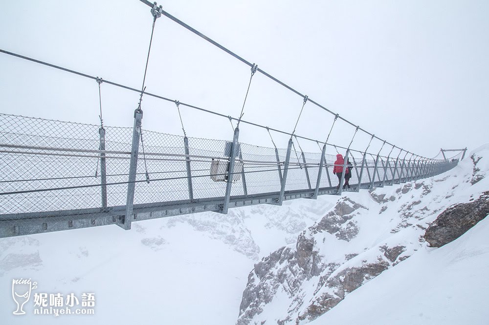 鐵力士山 Mt.Titlis。全球首座 360 度高空旋轉纜車路線