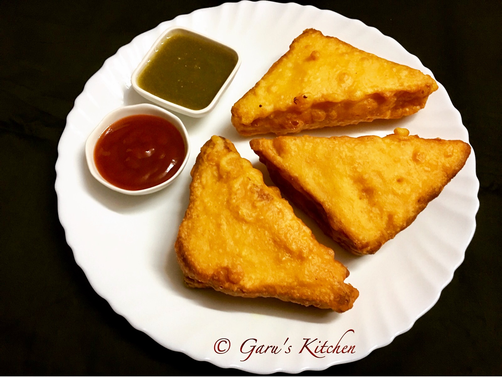 bread pakora recipe bread fritters recipe aloo bread pakoda recipe bread pakora recipe with potato stuffing garu s kitchen by garima rastogi bread pakora recipe bread fritters