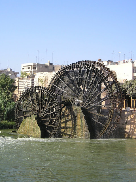 Средневековые нории на реке Эль-Аси в Хаме (Сирия)