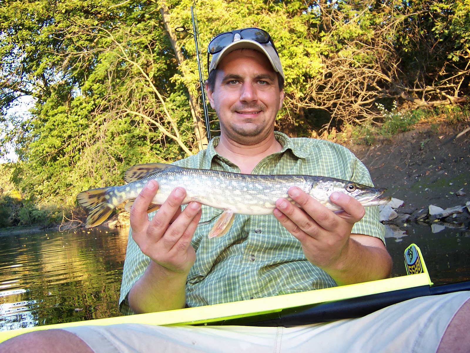 One Last Cast Des Plaines River Kayak Northern Pike Fishing