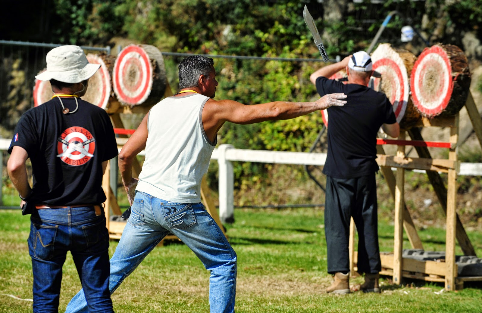 Knives & Hatchets Throwing World Championships 2014 HD Photos