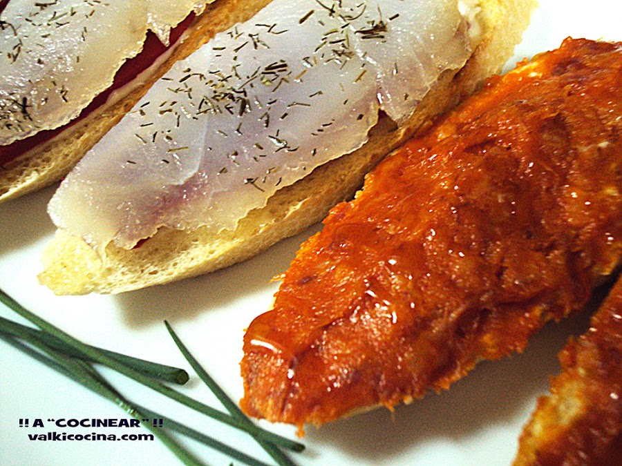 Tostas bacalao y sobrasada