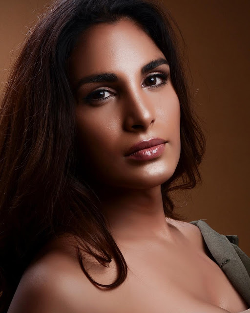 Noel Tokuhisa – Most Beautiful Sri Lanka Transgender Models Photoshoot
