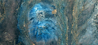 paisajes abstractos de los desiertos de África, Abstracto Naturalismo, abstractos fotografía desiertos de África desde el aire, el surrealismo abstracto, espejismo en el desierto del Sahara, las formas de fantasía de piedra en el desierto, azul paisajes abstractos de los desiertos de África, Abstracto Naturalismo, abstractos fotografía desiertos de África desde el aire, el surrealismo abstracto, espejismo en el desierto del Sahara, las formas de fantasía de piedra en el desierto, azul
