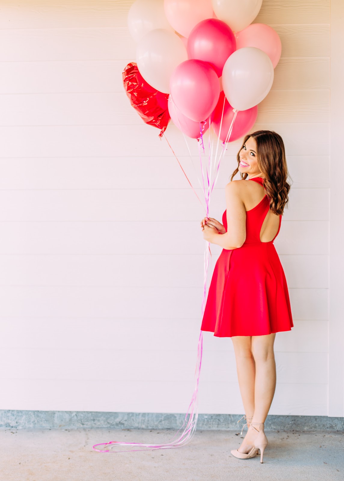 sincerelyerinmarie: Classic Red Dress