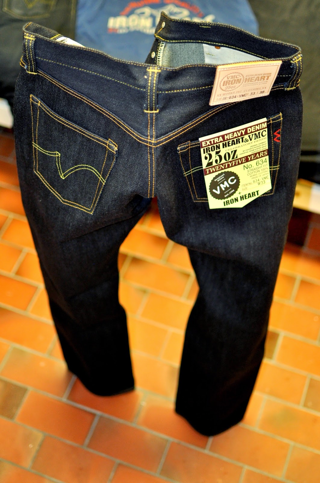 Gergasi bundle Cerita IRON HEART JEANS