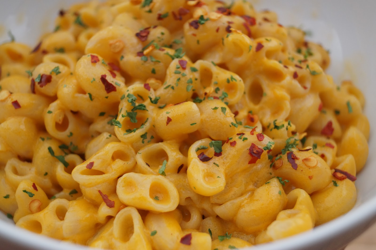 The Vegan Nigerian Vegan Mac and Cheese Daiya Review