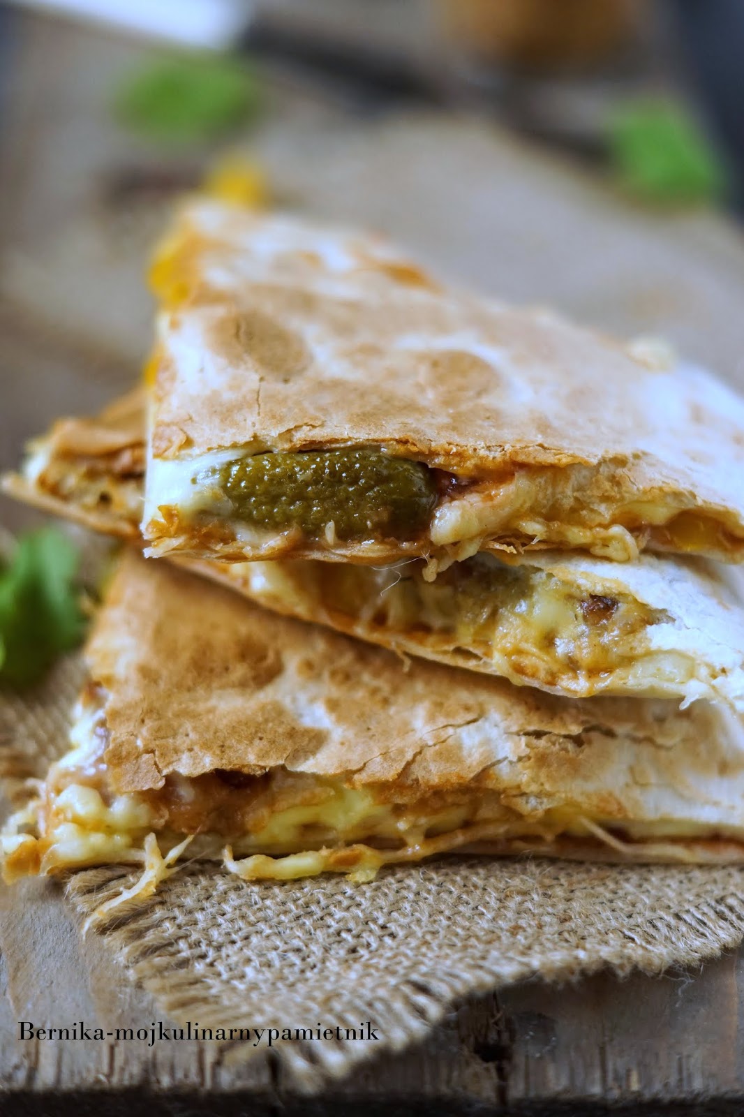 Quasadilla z chrupiącymi kawałkami kurczaka Bernika mój kulinarny pamiętnik