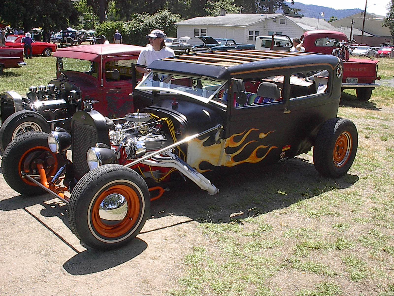 The Burnouts Car Club Rooster Crow