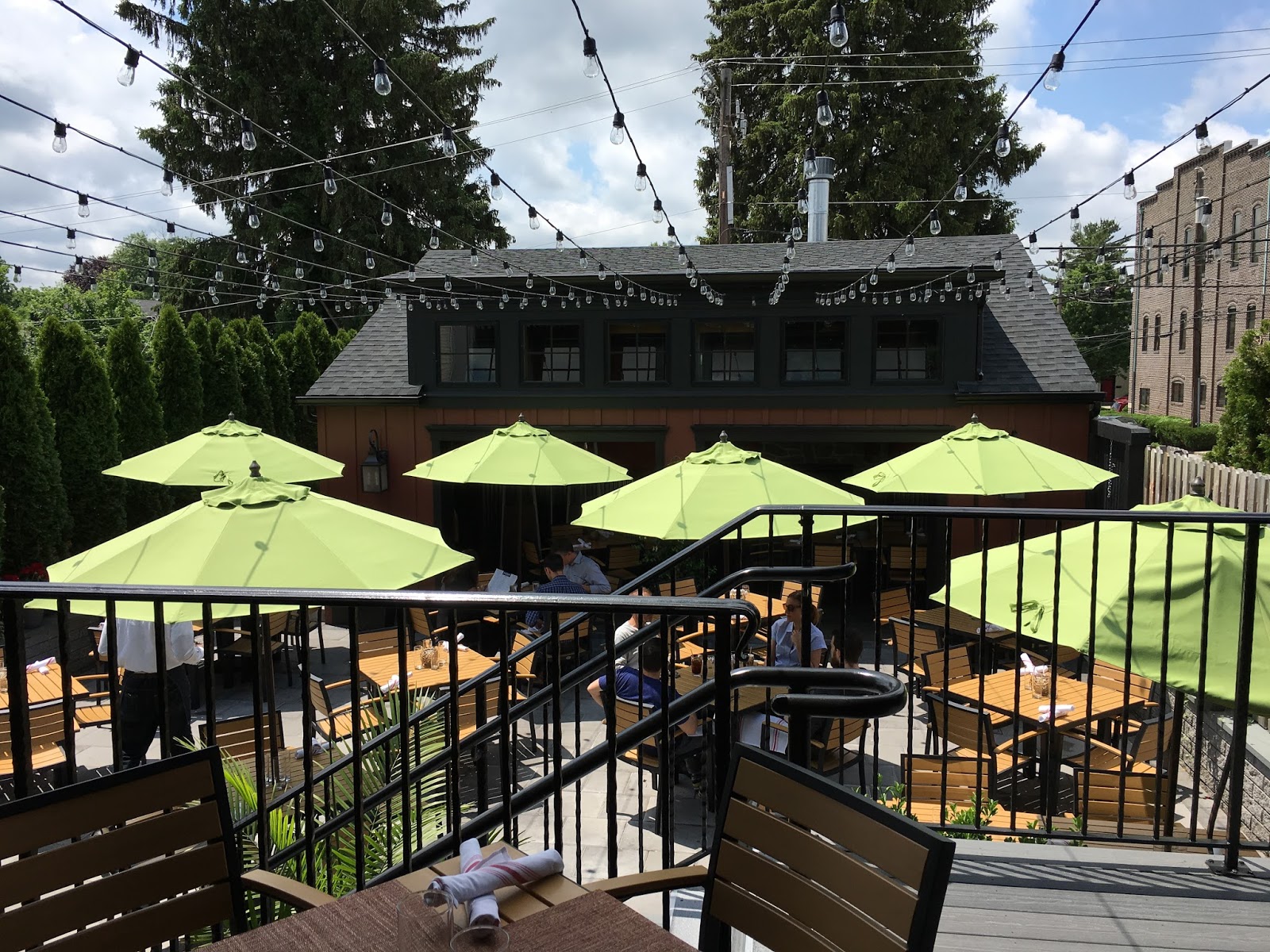 The Energetic Foodie Fresh Cocktails at Jasper's Backyard