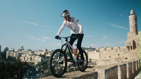 Calendrier Bmx Idf 2023 Jewish Humor Central: Israel Is A Playground For Daredevil Bicylist Fabio  Wibmer