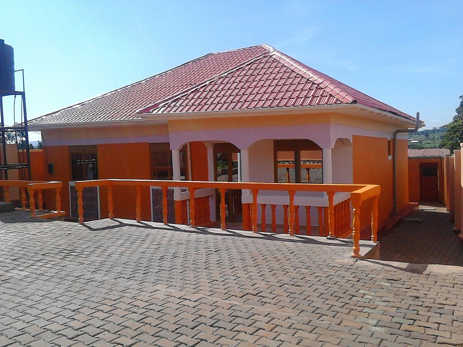 cost of building a three bedroom house in uganda | www