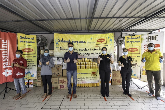 Program MAGGI® Bubur Lambuk Langkah Seterusnya dalam Program Bantuan Nestlé Cares COVID-19