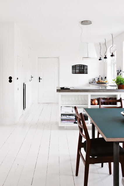 Fascinating Danish country house in black & white