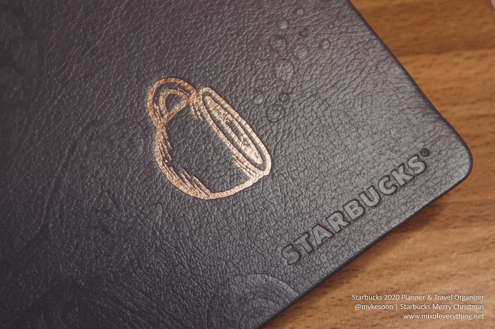 Detailed Unboxing of the Starbucks 2020 Planners & Travel Organizer