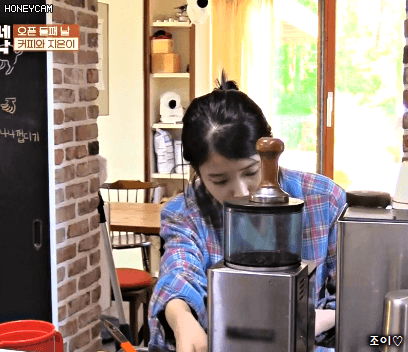 효리네민박 3화 아이유(섹시가수 이지은).gif | 인스티즈