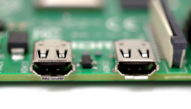 Rapsberry Pi 4's double microHDMI ports
