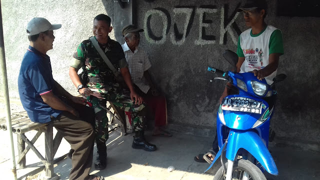 Jalin Silahturahmi Babinsa Koramil 23 Ceper dengan semua kalangan Masyarakat