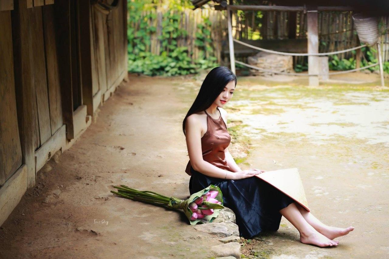 Gallery - Vietnamese model Le Song Ngan - Beauty and the lotus - P7