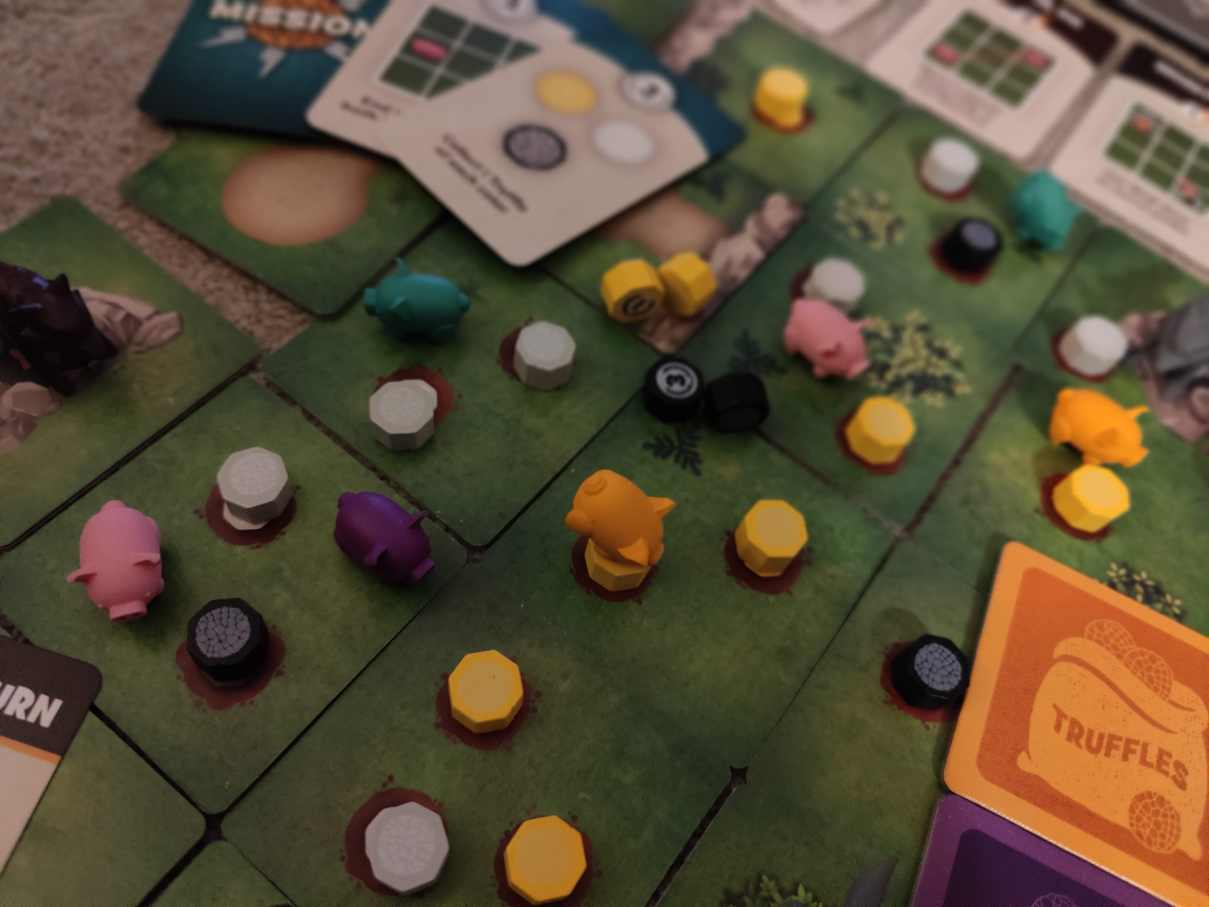 Super Truffle Pigs Games By Bicycle Kickstarter Board Game Preview