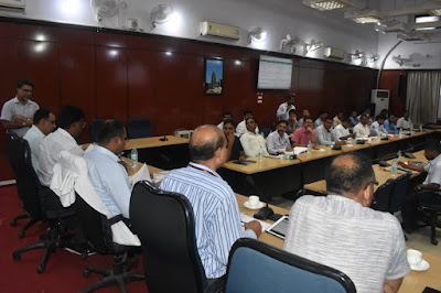 आधार इनरोलमेंट पर विमर्श