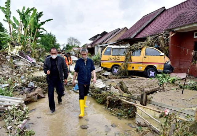 2773 Unit Rumah Terendam Banjir,  Gubsu Instruksikan Pemda Siapkan Lokasi Pengungsian Layak