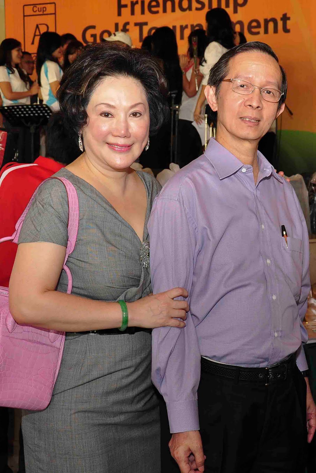 HighEnd Magazine Socialite (www.highendmagz.com): Mrs. Alexander Tedja