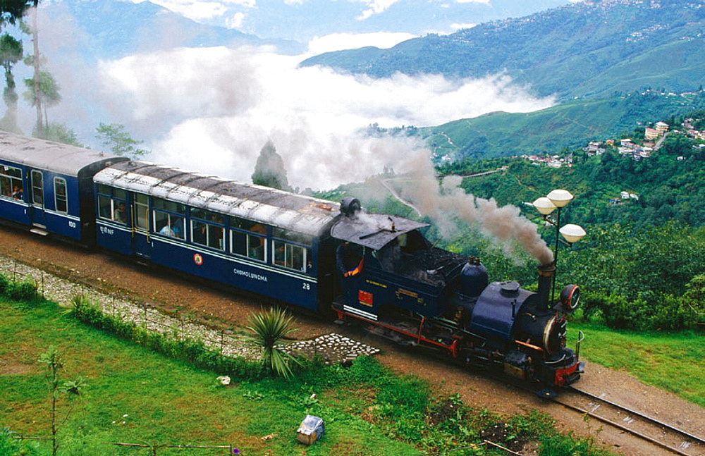 darjeeling train journey