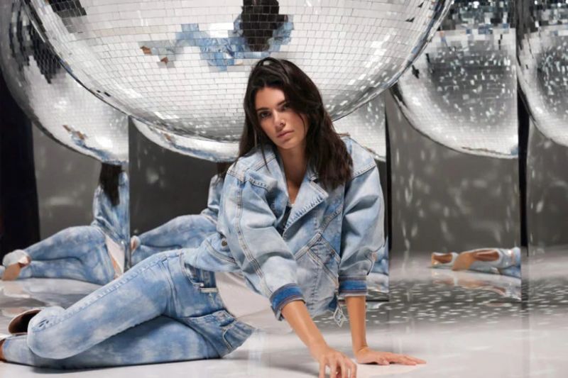 Kendall Jenner By Alasdair Mclellan For Love Magazine F W 2018