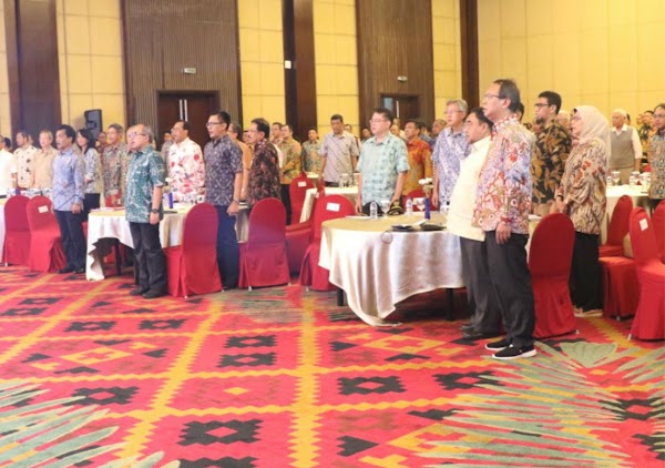 Dialog Nasional Pemindahan Ibu Kota di Balikpapan Dialog Nasional Pemindahan Ibu Kota di Balikpapan