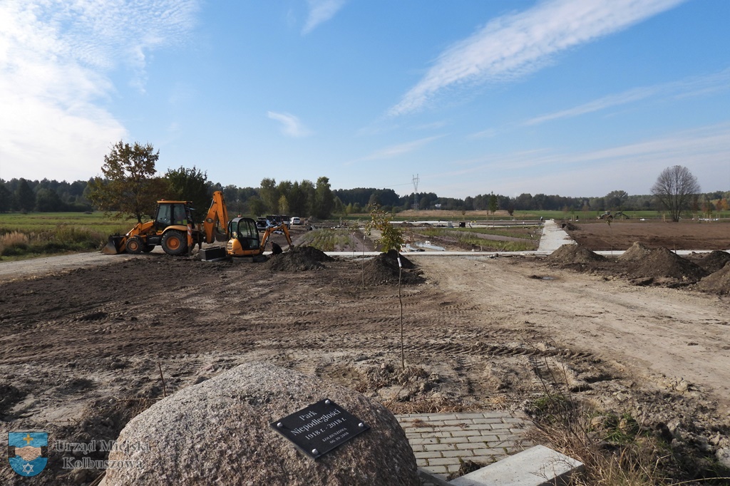 Praca wre w Parku Niepodległości [ZDJĘCIA]