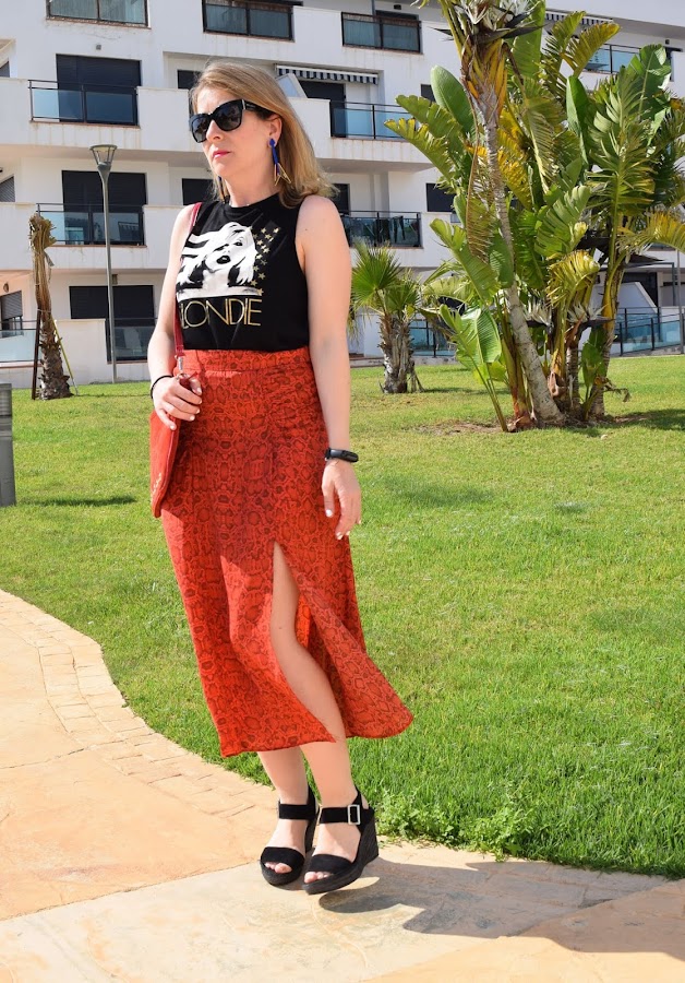 Different_rock_attitude_blondie_tshirt