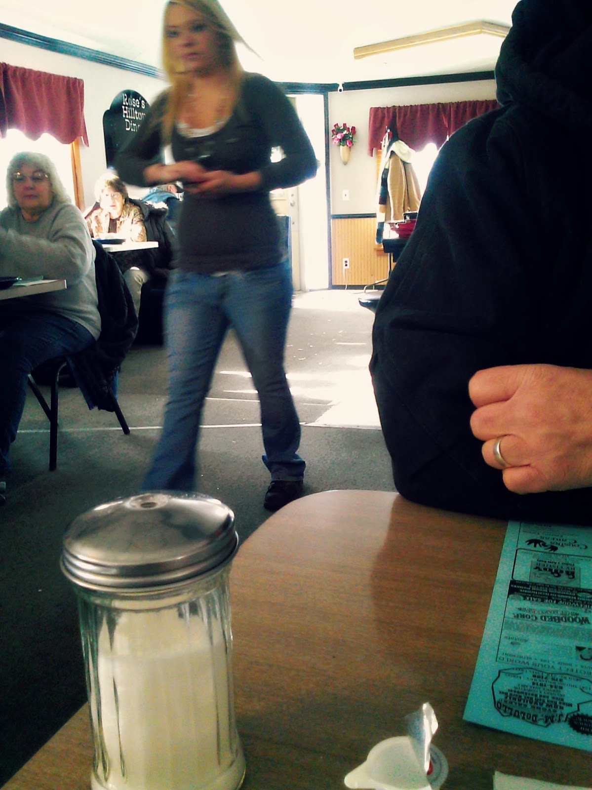 local restaurants Rose's Hilltop Diner