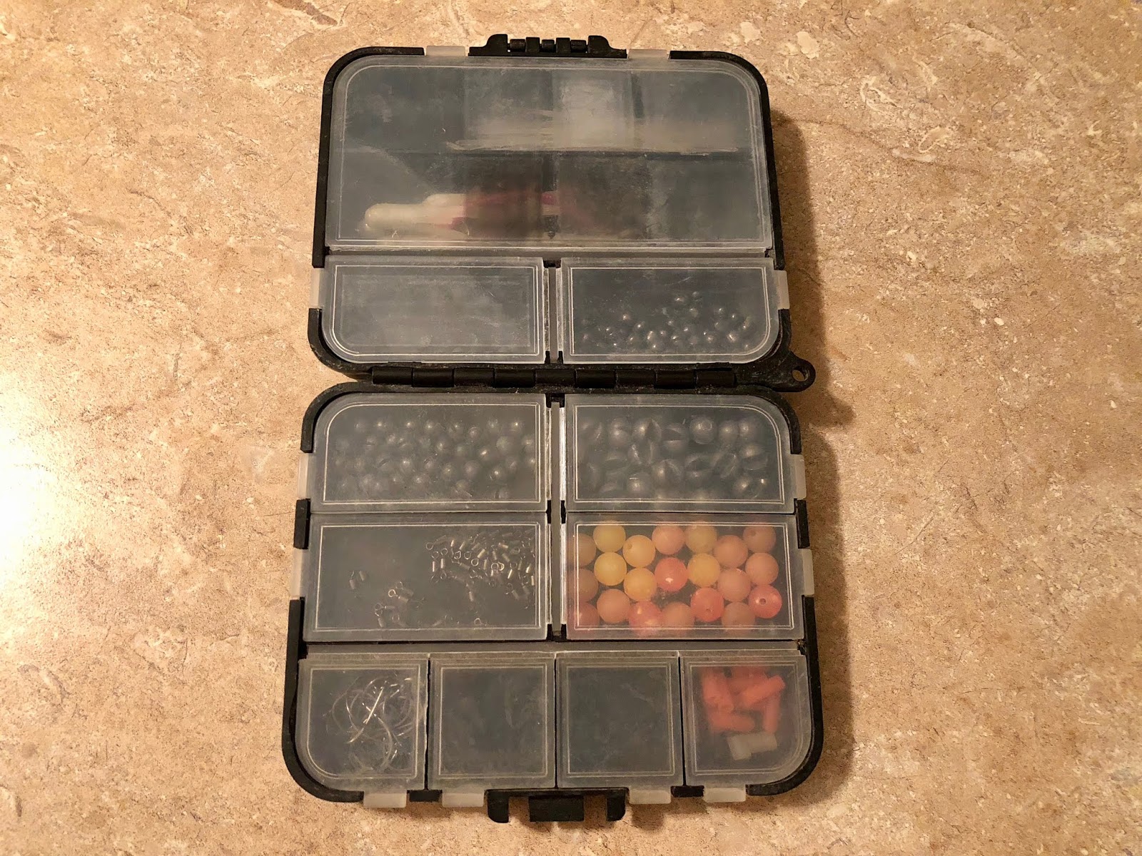 pocket tackle box