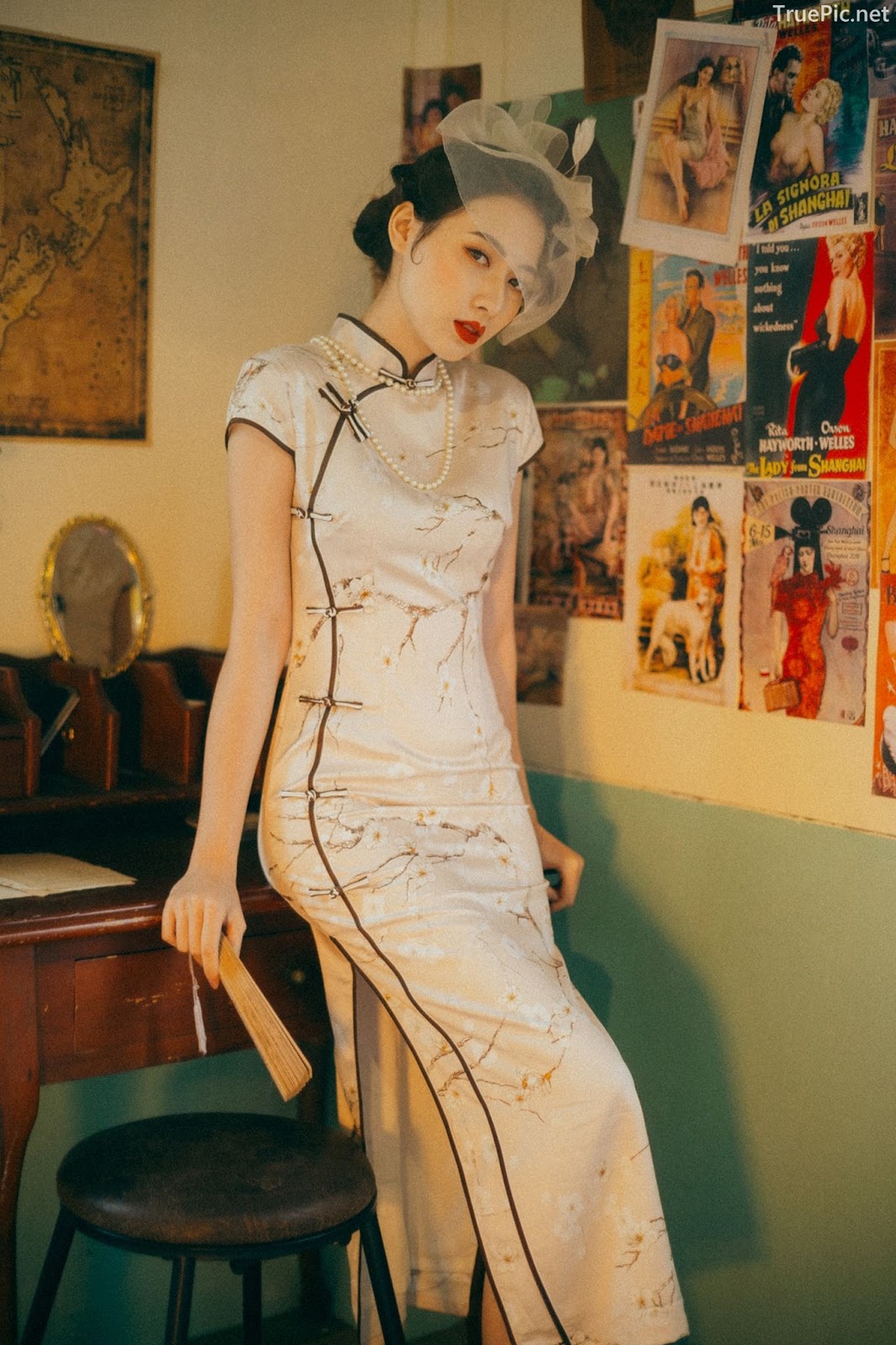Vietnamese model Lan Huong - Lost in ShangHai - Photo by Killy Nguyen - TruePic.net - Picture 14