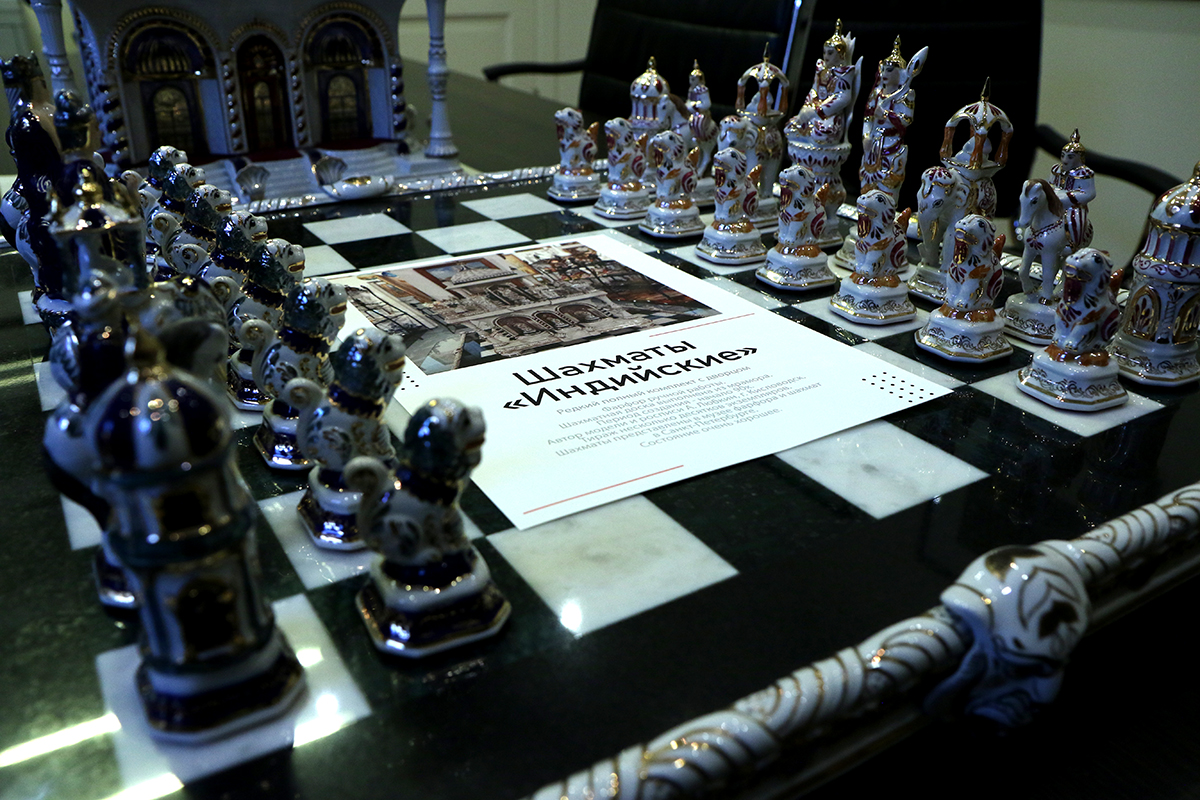 If 21-year-old Kasparov and 21- year-old Magnus were to play chess, who  would win? - Quora