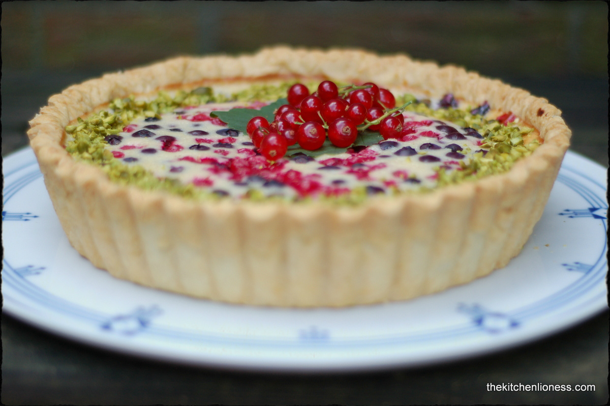 The Kitchen Lioness TwD Baked Yogurt Tart with Red Currants and Wild Blueberries