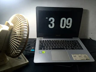 Laptop Dikasih Kipas Angin Untuk Nyala 24 Jam