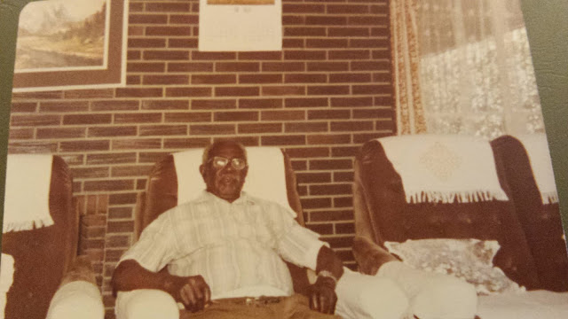 Khulu Makhalisa Moyo on a visit in Harare, 1989