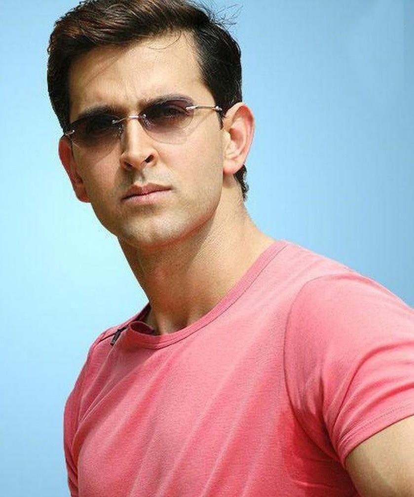 Indubindu: Sexy And Handsome Bollywood Hero