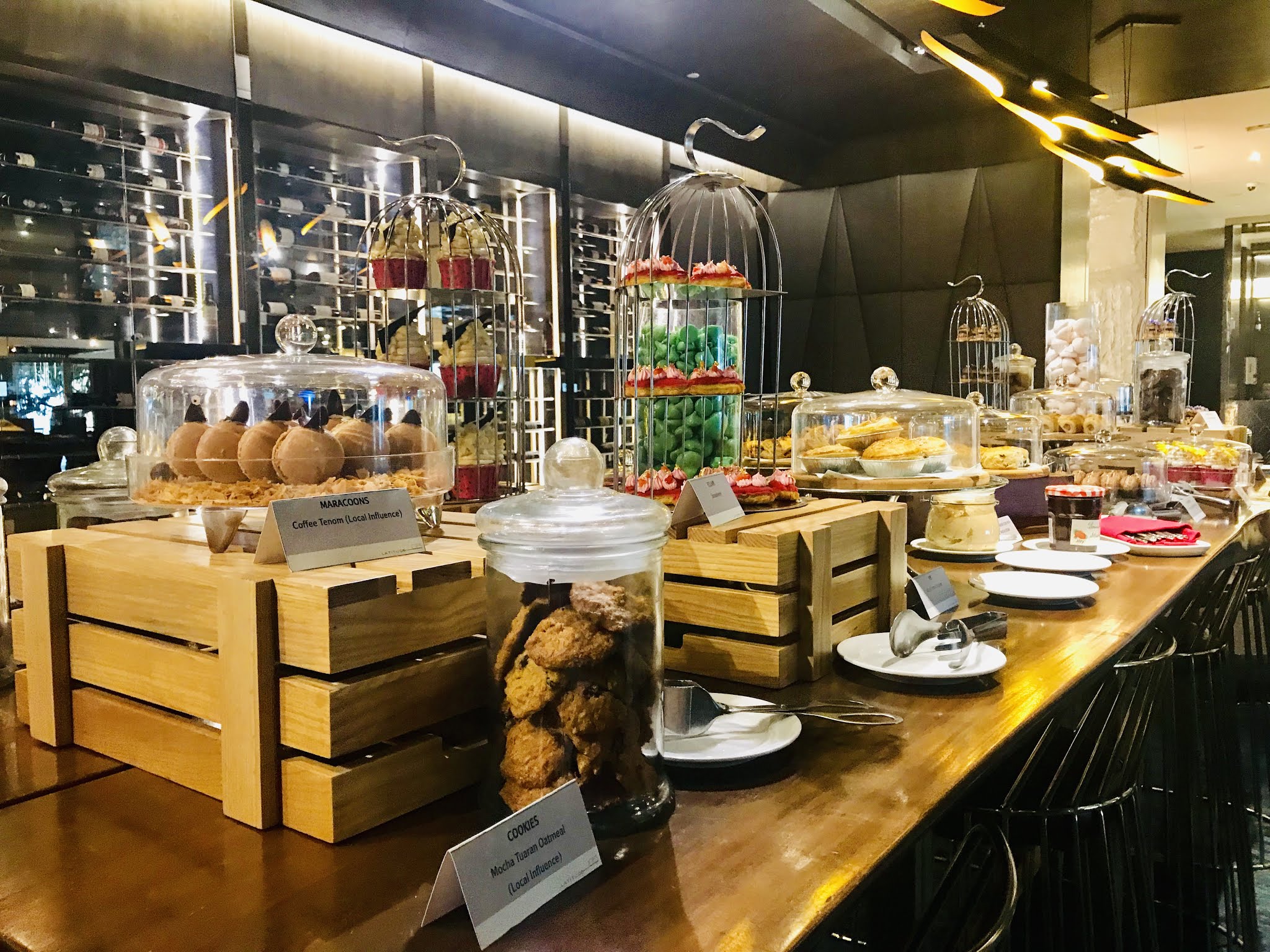 Dessert Wonderland at Le Meridien Kota Kinabalu Dessert Wonderland at Le Meridien Kota Kinabalu
