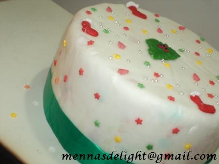Cake christmas icing royal decorating decorated Foodie Delights Bangalore - Life n Spice: Christmas cake with Icing