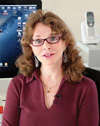 Linda Moulton Howe Was Married to Husband Larry W. Howe: Daughter, Wiki, Biography