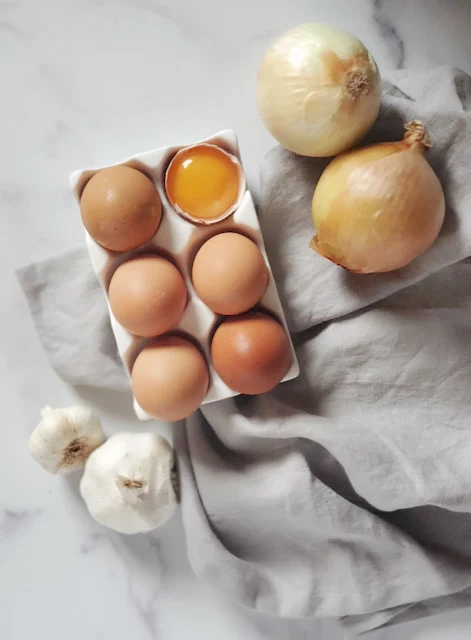 eggs, onion, garlic